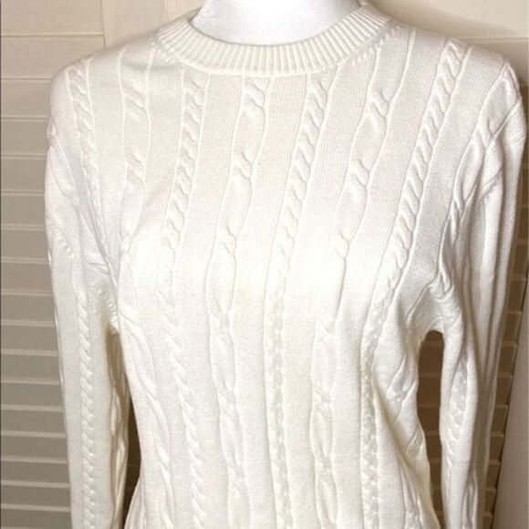 Roundtree and Yorke Knit Sweater - Picture 1 of 3